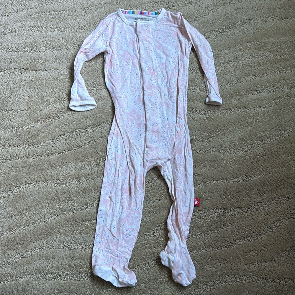 Magnetic Me eco-friendly 6-9 months (16-19 lbs) sleeper
